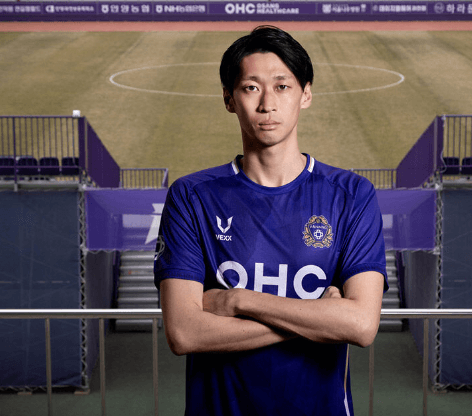 리영직 프로필 FC 안양, 북한 출신 미드필더